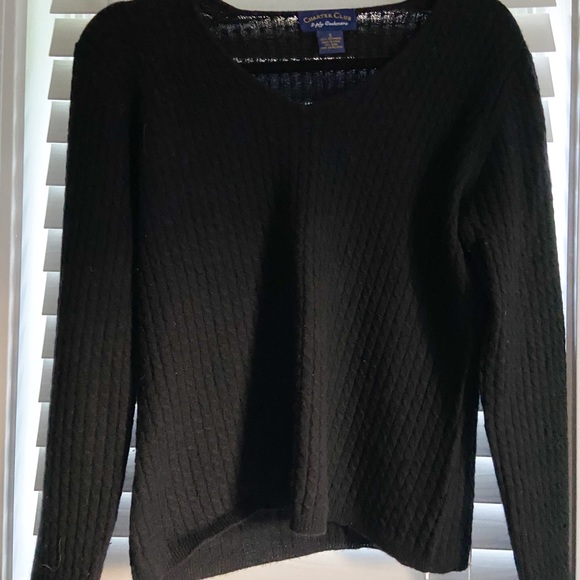 Black Chasmere Sweater - Picture 4 of 5